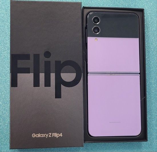 Samsung Galaxy Z Flip 4 5g 128gb Unlocked Like New In Box