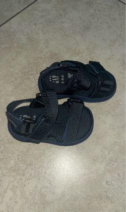 Baby GAP Baby Boy’s Dark Blue Sandals, Size 3-6 Months