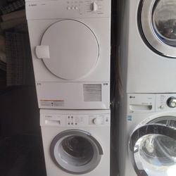 Bosh Ascenta  Washer And Dryer Electric Perfect Studios Good Size Tub