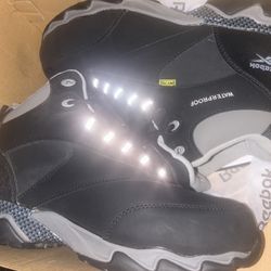 Reebok Beamer Waterproof Work Boots – Like New (Size 9.5