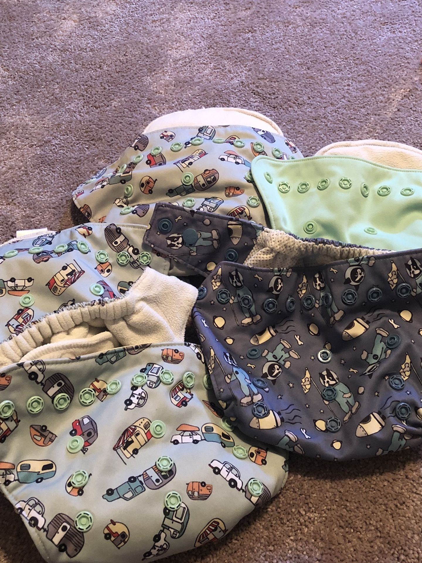 30 Cloth Diapers, Trash Liners And Inserts