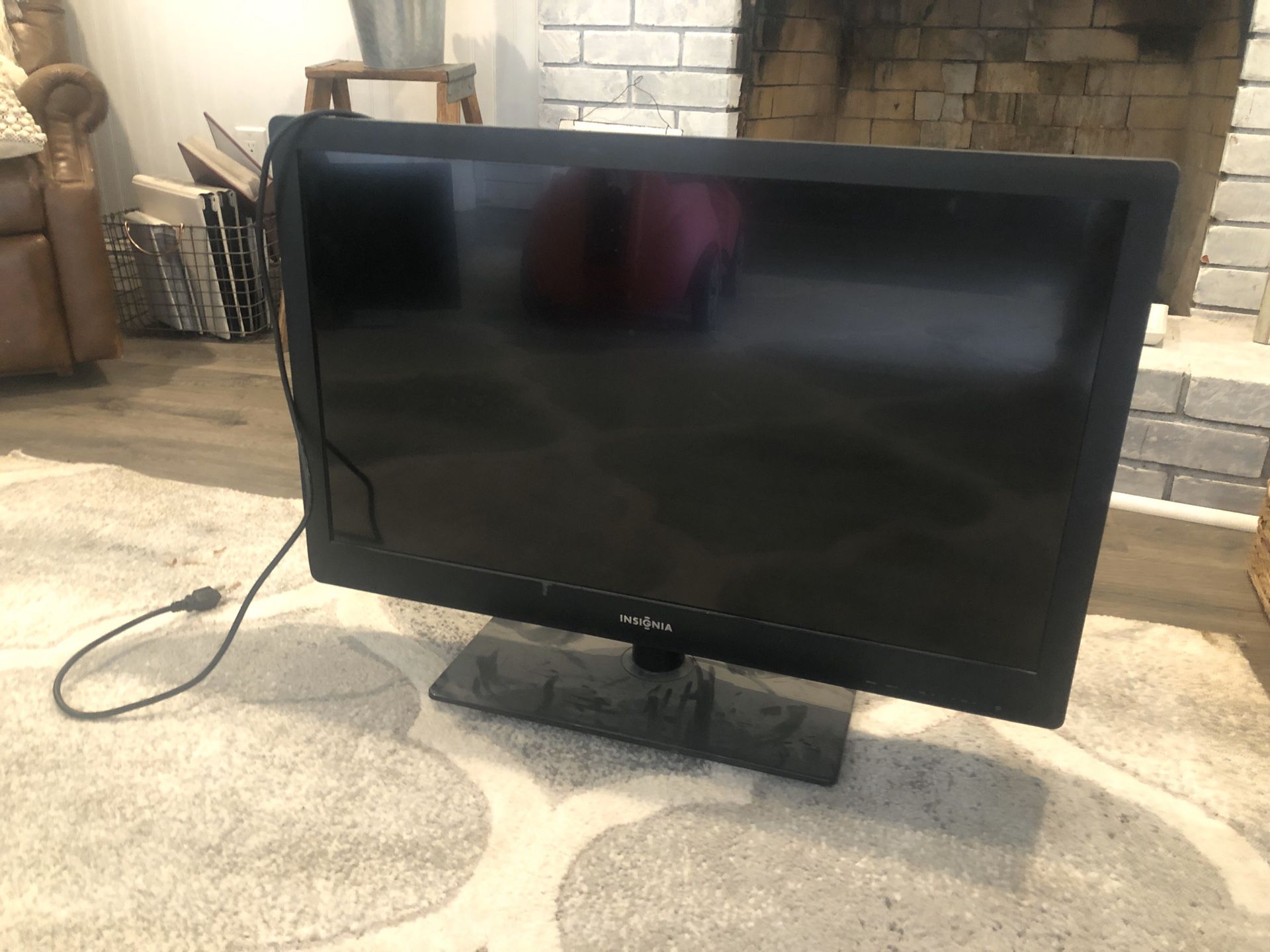 TV WORKING 32” Insigna MAKE ME AN OFFER