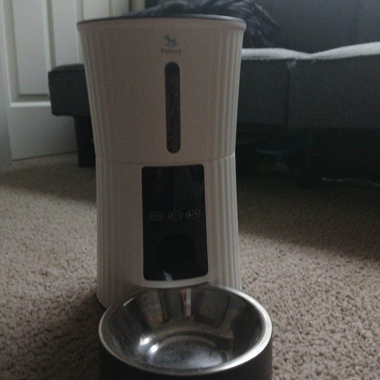 Petory Cat Food Dispenser