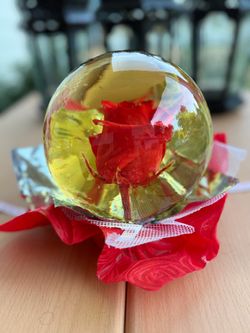 Red Rose Decorative Glass Globe / Paperweight Accent