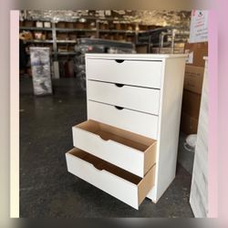 5 drawers dresser / Five drawers dresser