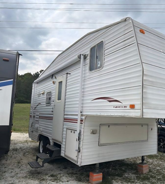 2000 FLEETWOOD TERRY 235M, Special DEAL $3500 Firm