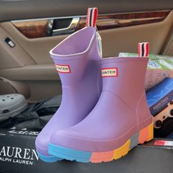 Women hunter boots size 7