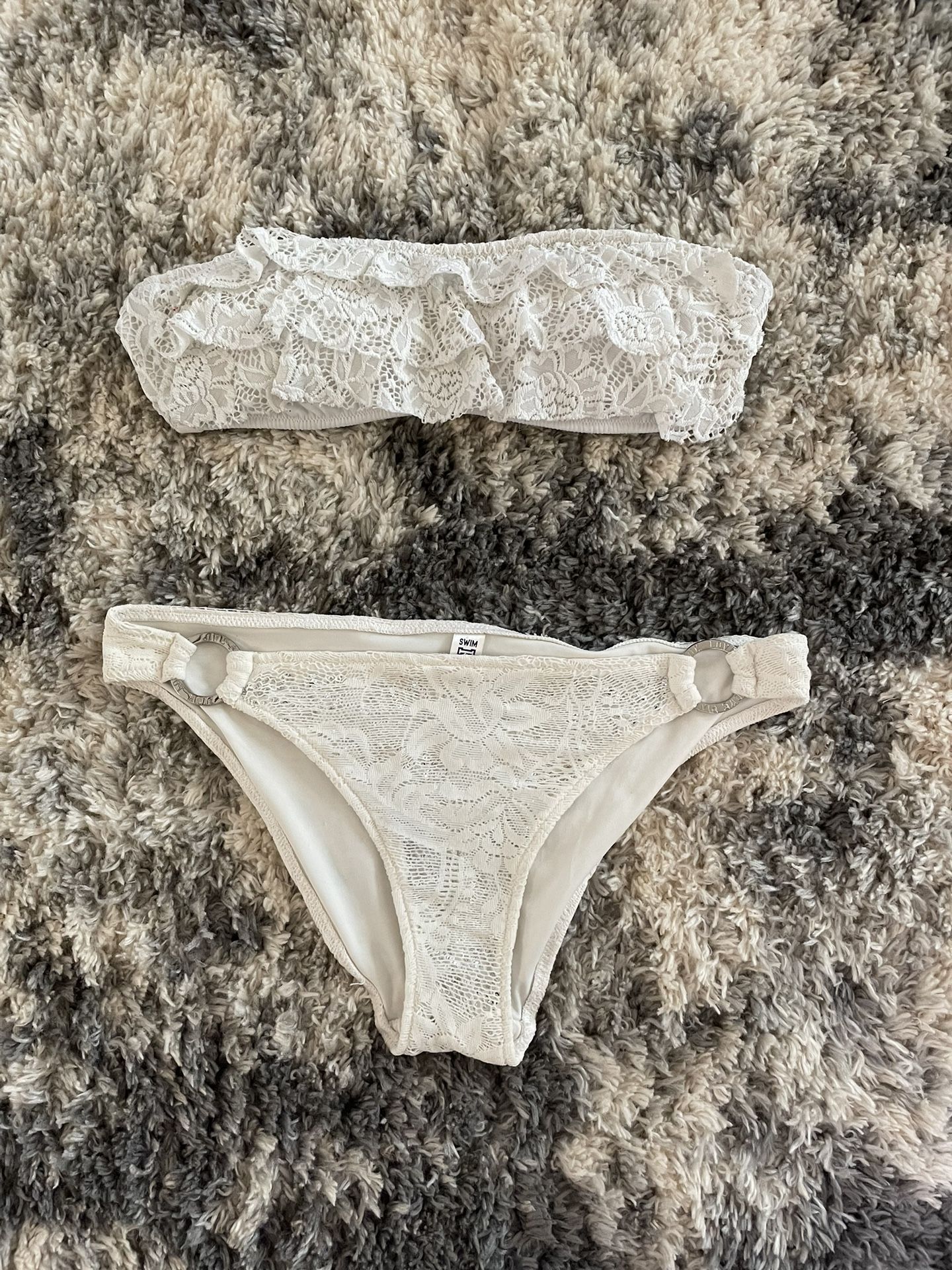 Victoria’s Secret Bikini Size Small