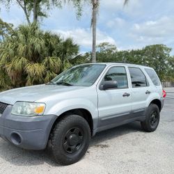 2006 Ford Escape XLS Sport Utility  4 D 