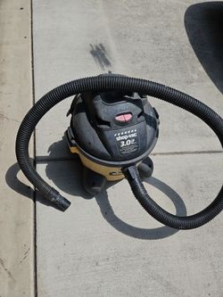Shop vacuum