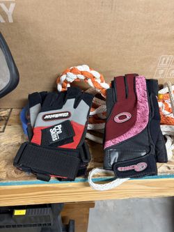 His And Her Pair Wake Board Or Water Ski Gloves