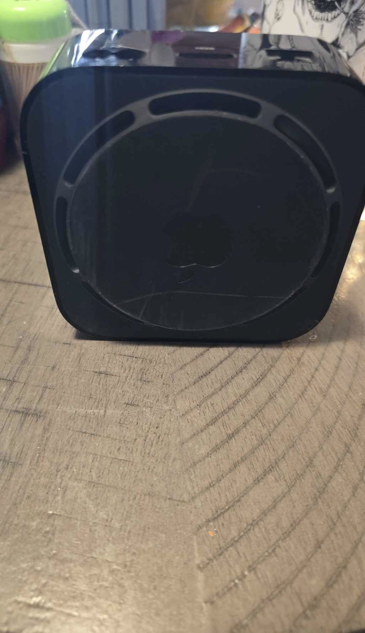 Apple TV 4K (2nd Gen) — $85 OBO or Trade for Google Streaming Box