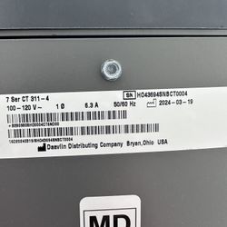 Daavlin 7 Series CT 311-4 Medical Phototherapy Unit (311 nm Narrowband UVB)