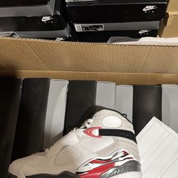 Jordan Retro 8 Bugs Bunny 8-13 