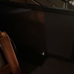 Huge Tv Panasonic 