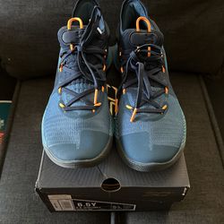 UA BGS Curry 6 Size: 6.5Y