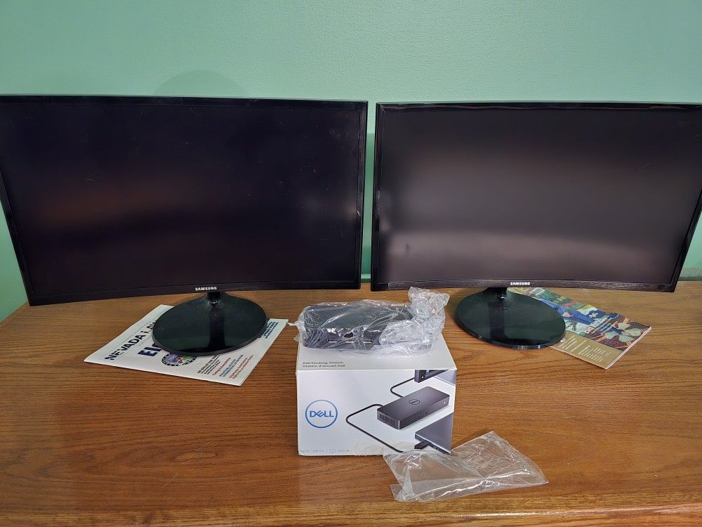 2 Samsung 1080P 24" Monitors and Dell D3100 Dock