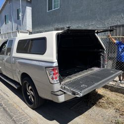Nisan Titan Camper