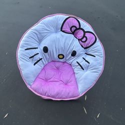 Hello Kitty Chair