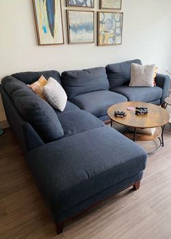 Sectional sofa