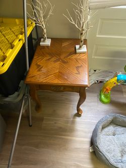 End table