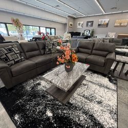 2 PC SOFA AND LOVESEAT 