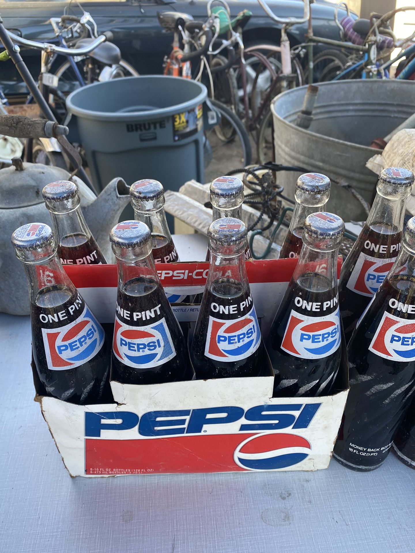 Vintage 1979 Pepsi Bottles for Sale in Akron, OH OfferUp