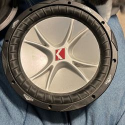 Kicker CVR 2 Ohm 