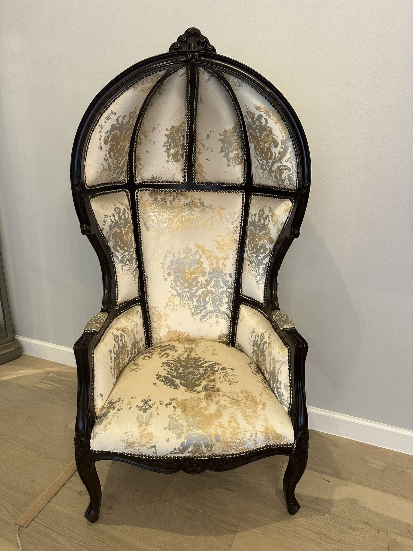 High Back Dome Chairs