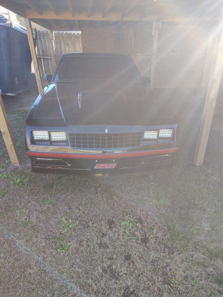 1988 Chevrolet Monte Carlo