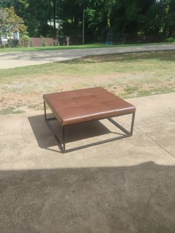 Leather Liveing Room Accessory (Center Table)