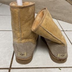 Uggs Light Beige Boots