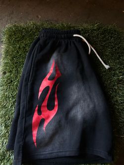 Hell star shorts