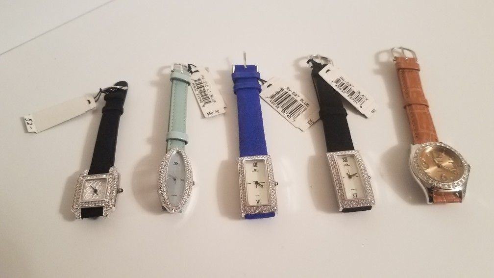 Set Of 5 Ladies Watches.. (see description)