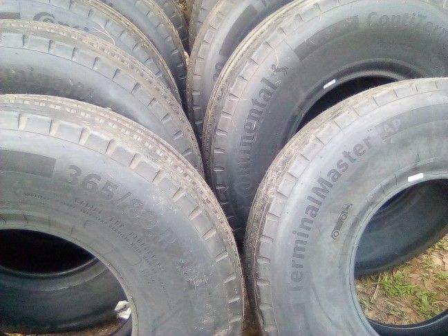 365/80 R 20 Contenial Tires