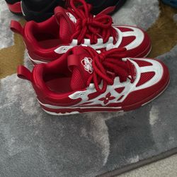 Red Lv Skates