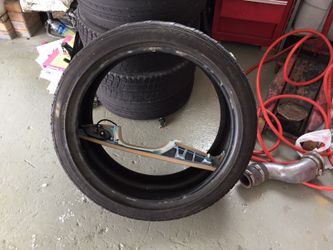 245 40 R20 tire