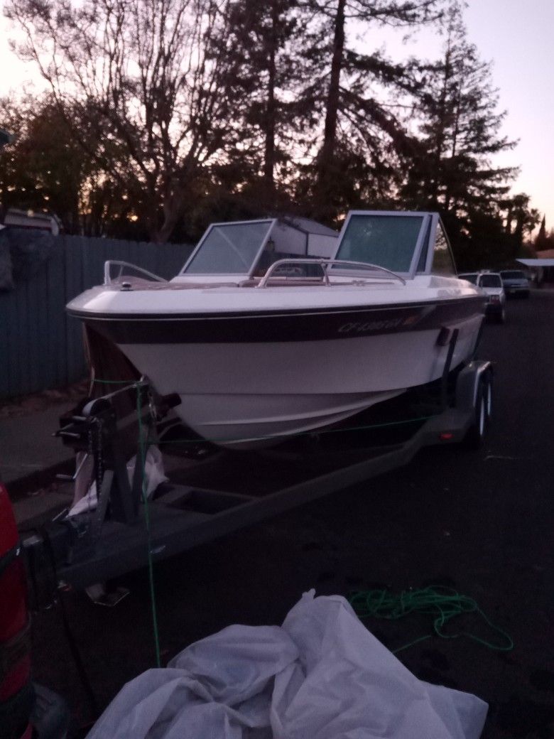 1978 Cobalt Open Bow 19' Boat