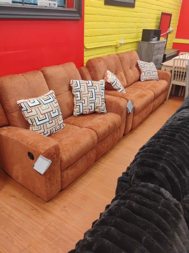 Spice Sofa And Loveseat Recliners