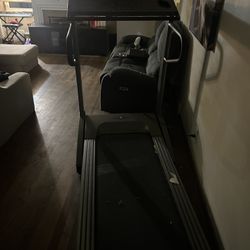 Treadmill- Free