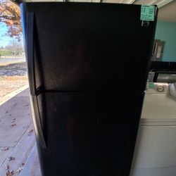 Refrigerator Kenmore 