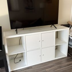 TV Stand / Cabinet