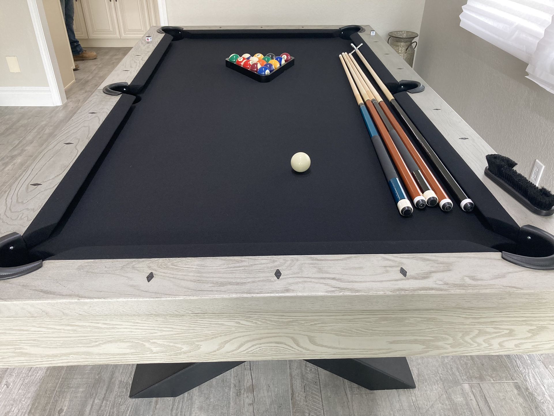 Free Install NEW Pool Table Billiard Tables 8 Foot