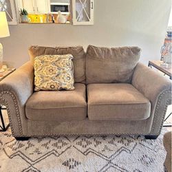 Couches Set $380.   Delivered Available Small Fee.  Couch Love Seat Chair And Ottoman.  