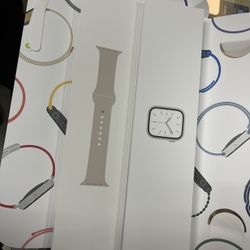Apple Watch ⌚️ Serie 7 -   NEW/ GPS And LTE 45 MM