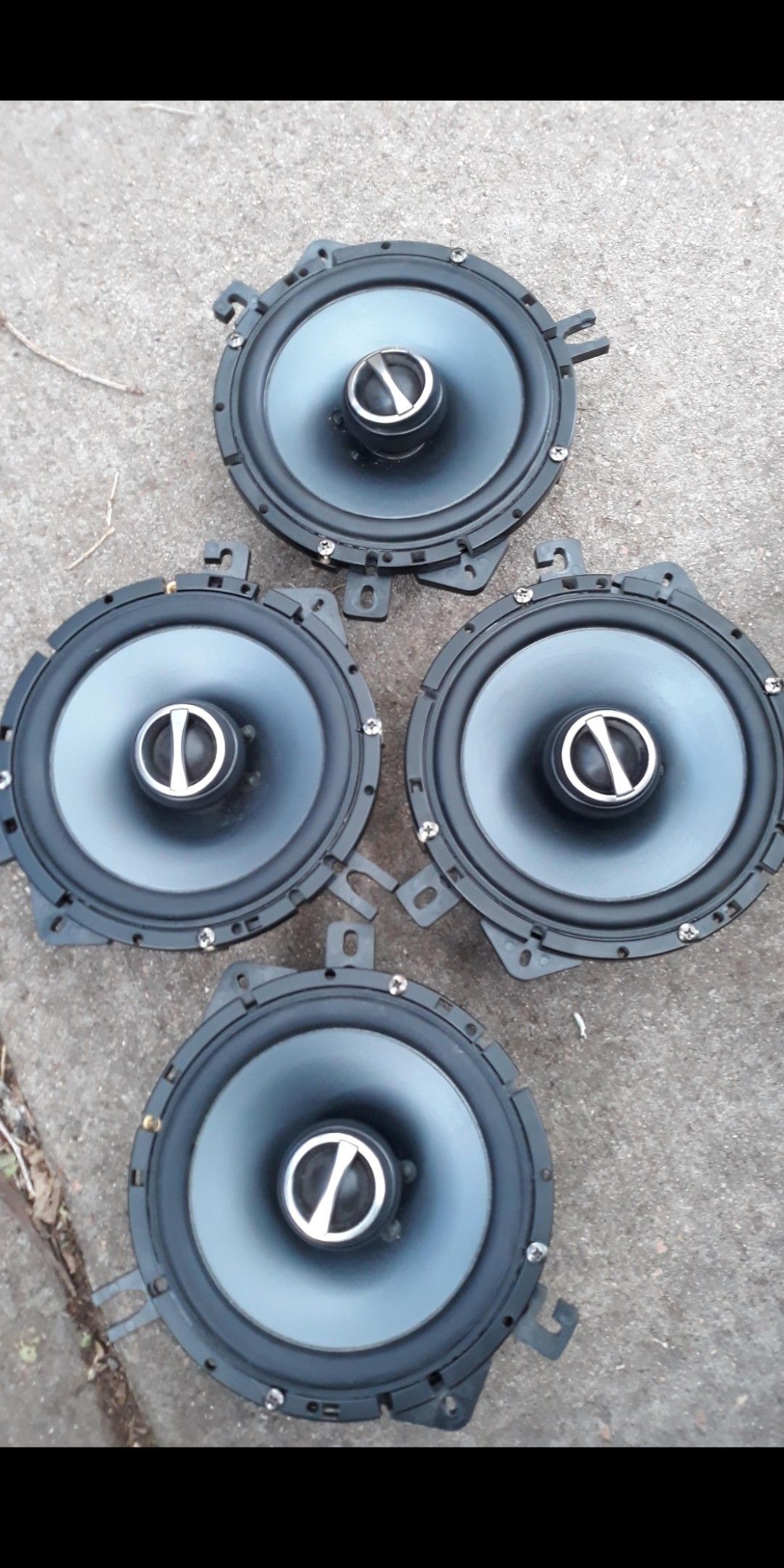 SET OF 6.5 ALPINE SPEAKERS PRICE FIRM NOTRADES