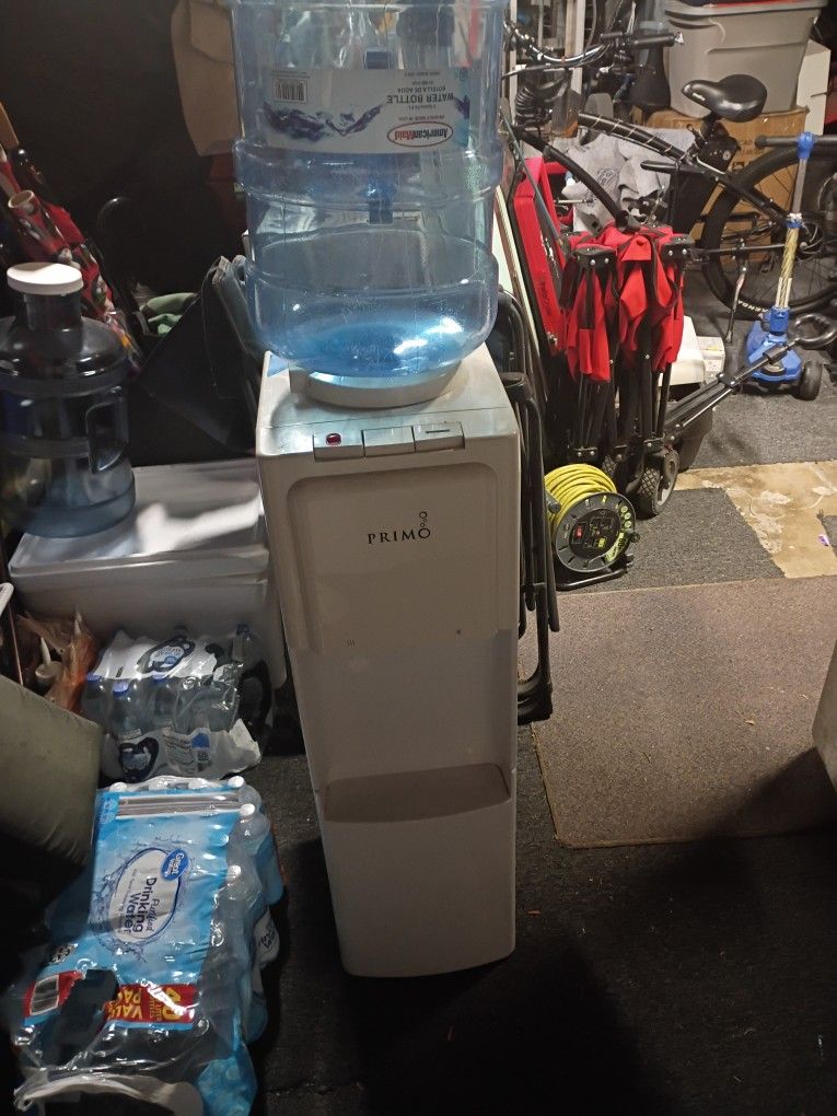 Hot Cold Drinking Fountain
