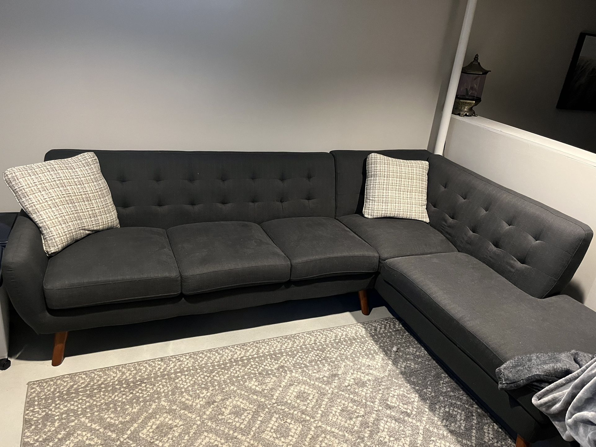 Sectional Sofa