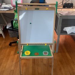 Kids Easel Painting 
