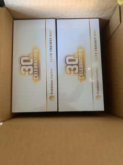 Pokémon 30th anniversary Pokemon Center Etb